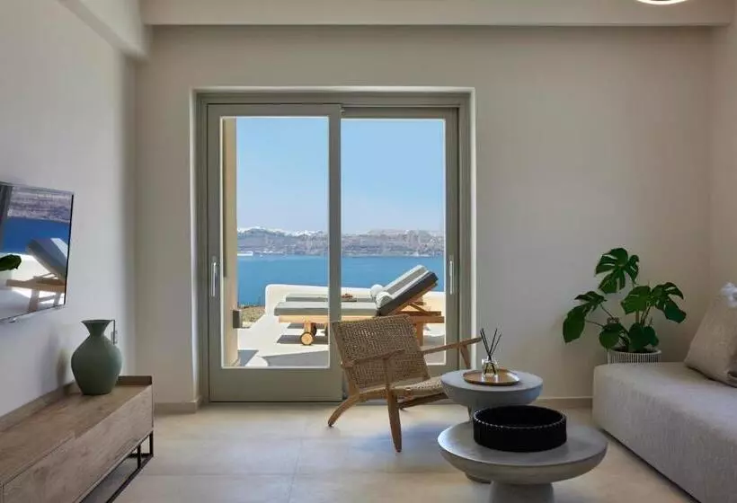 Apanemo Hotel & Suites