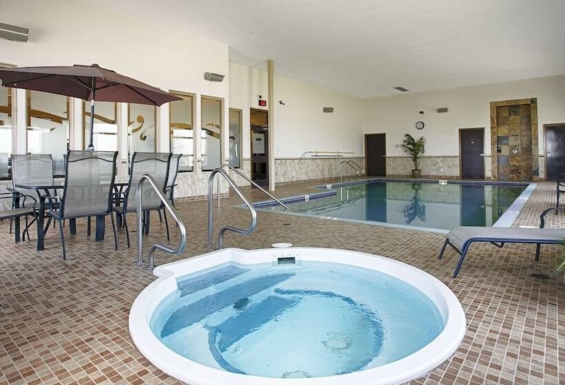 בית מלון כפרי Best Western Wainwright Inn & Suites