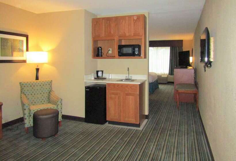 Отель Days Inn By Wyndham Cedartown