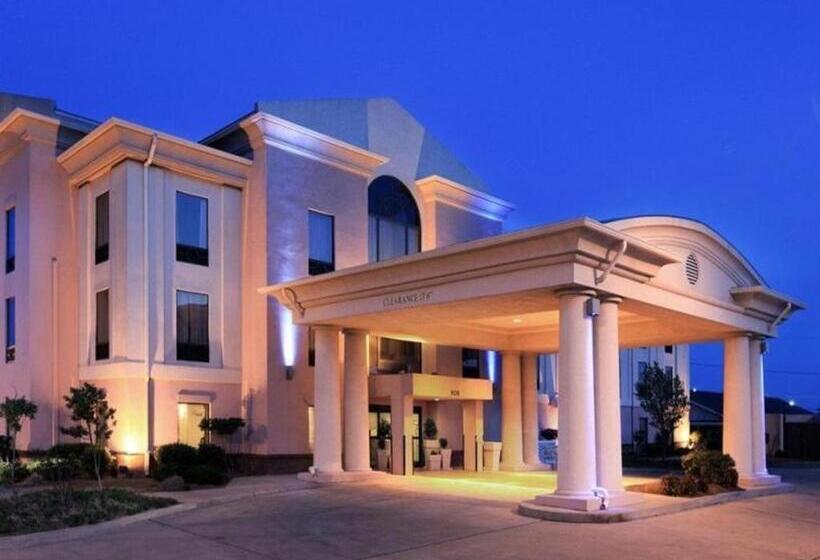 Holiday Inn Express Hotel & Suites Cleveland By Ihg