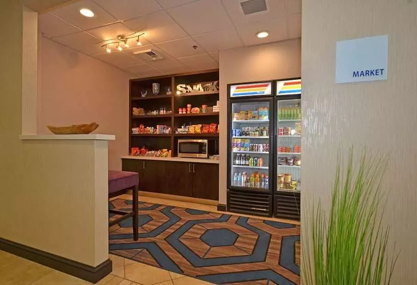 호텔 Holiday Inn Express & Suites Farmington By Ihg