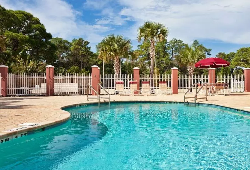 Holiday Inn Express Hotel & Suites Port Richey, An Ihg