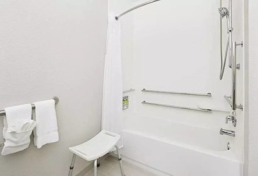 Holiday Inn Express Hotel & Suites Port Richey, An Ihg