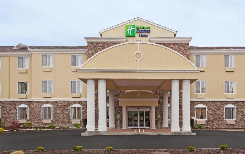 Holiday Inn Express Hotel & Suites Swansea, An Ihg