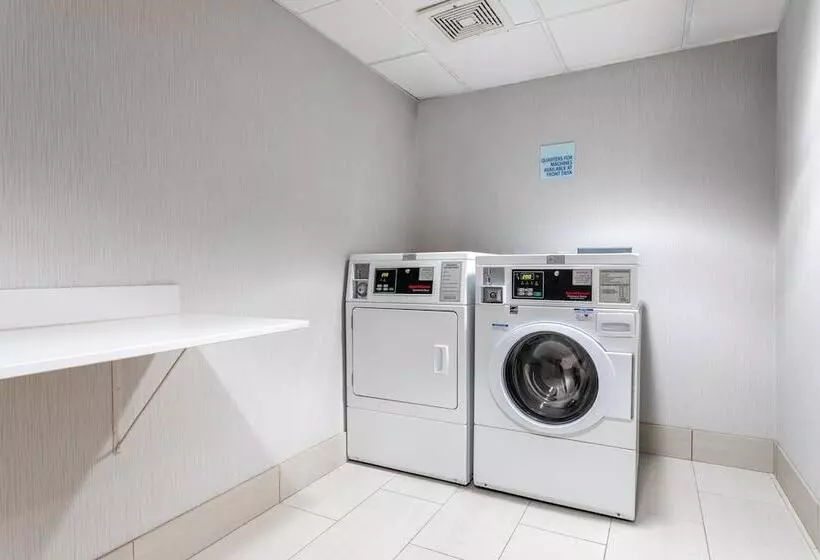 Holiday Inn Express Hotel & Suites St. Paul, An Ihg