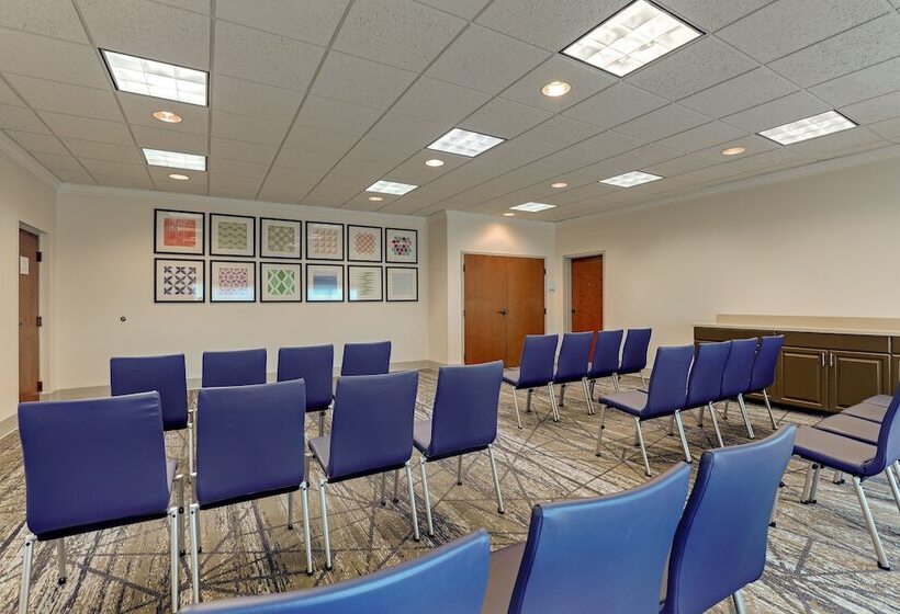 Szálloda Holiday Inn Express Campbellsville, An Ihg