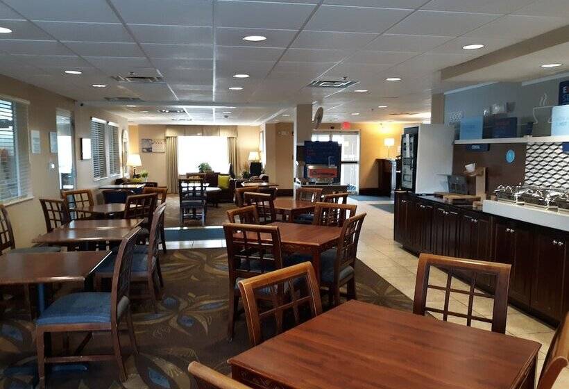 فندق Holiday Inn Express & Suites New Buffalo, Mi, An Ihg
