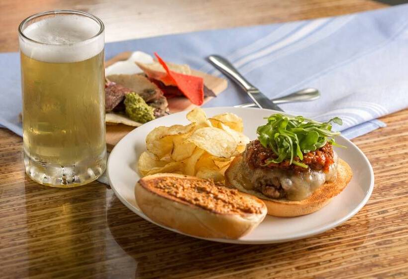 בית מלון כפרי Indigo Asheville Downtown, An Ihg