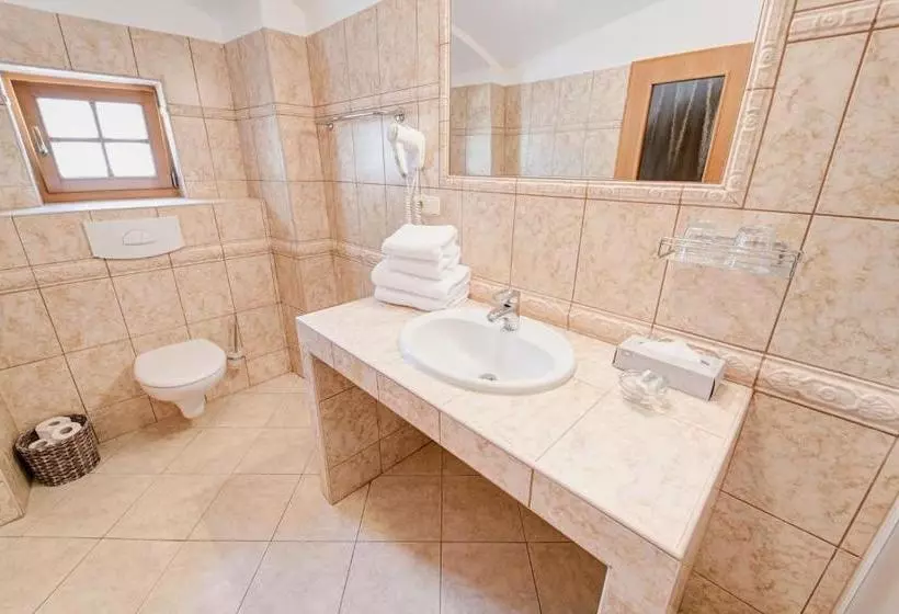 Hotelli Rodinný Pension Antoni