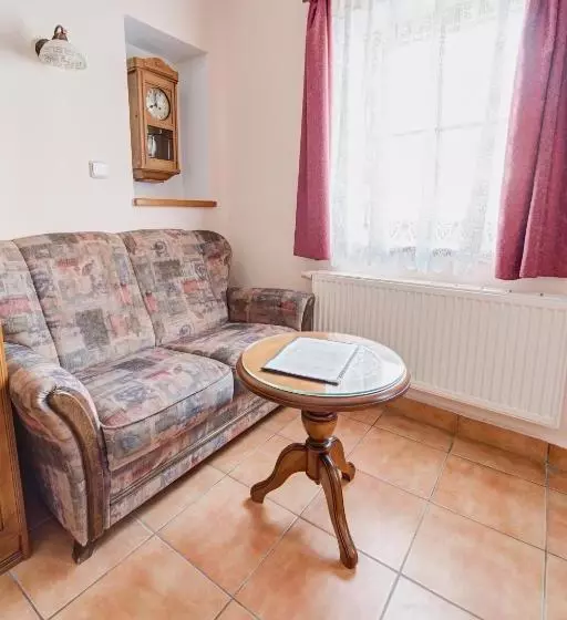 Hotelli Rodinný Pension Antoni