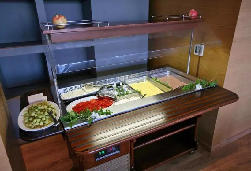 Отель Sandy Bay