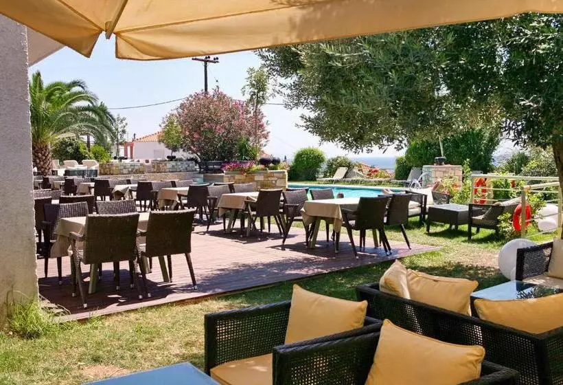 Отель Sandy Bay