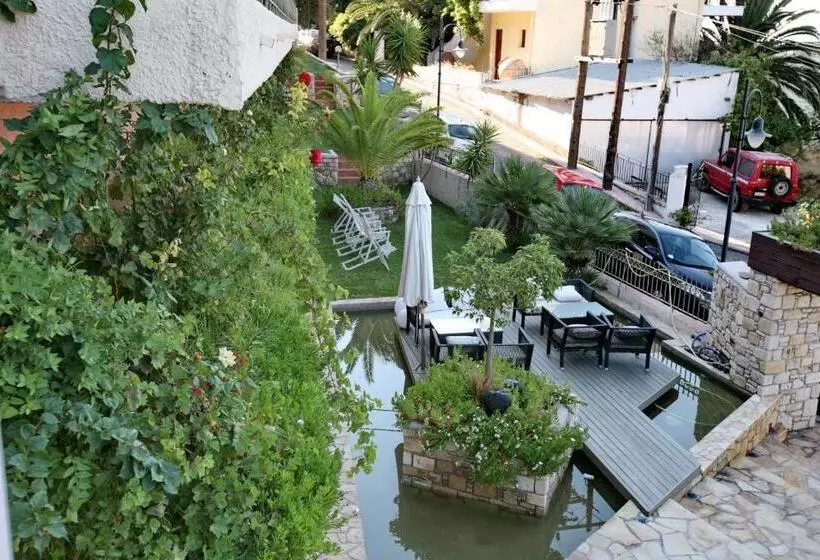 Отель Sandy Bay