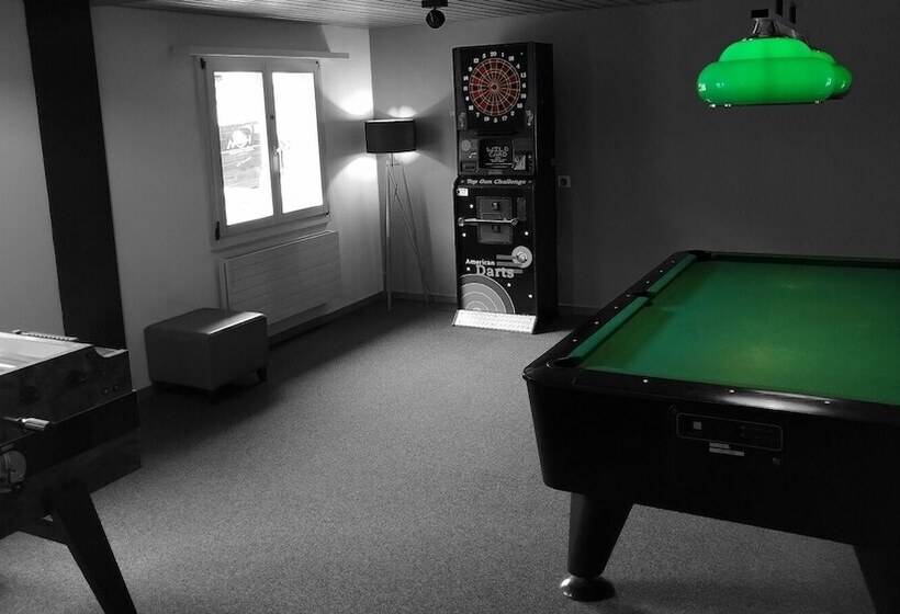 Hostal Eiger Lodge Easy