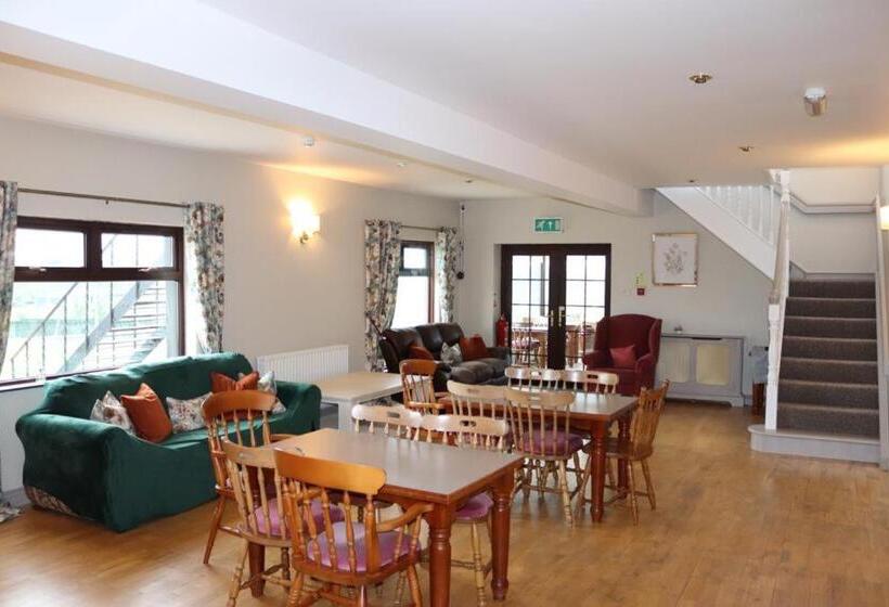 Bed and Breakfast Hillview Lodge