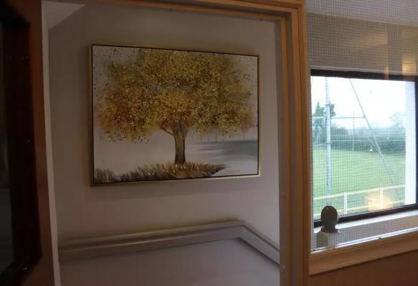 Bed and Breakfast Hillview Lodge