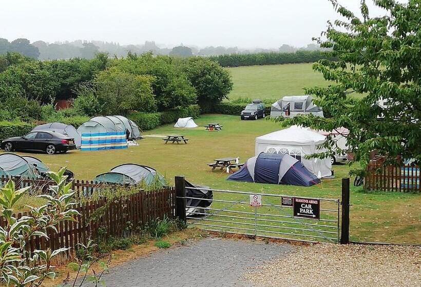 住宿加早餐  The Masons Arms