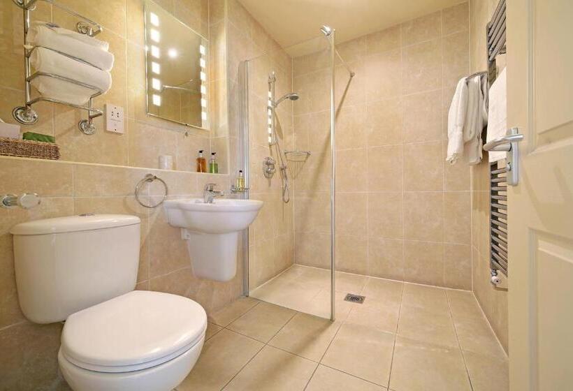 住宿加早餐  The Masons Arms