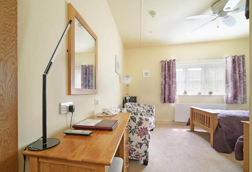 住宿加早餐  The Masons Arms