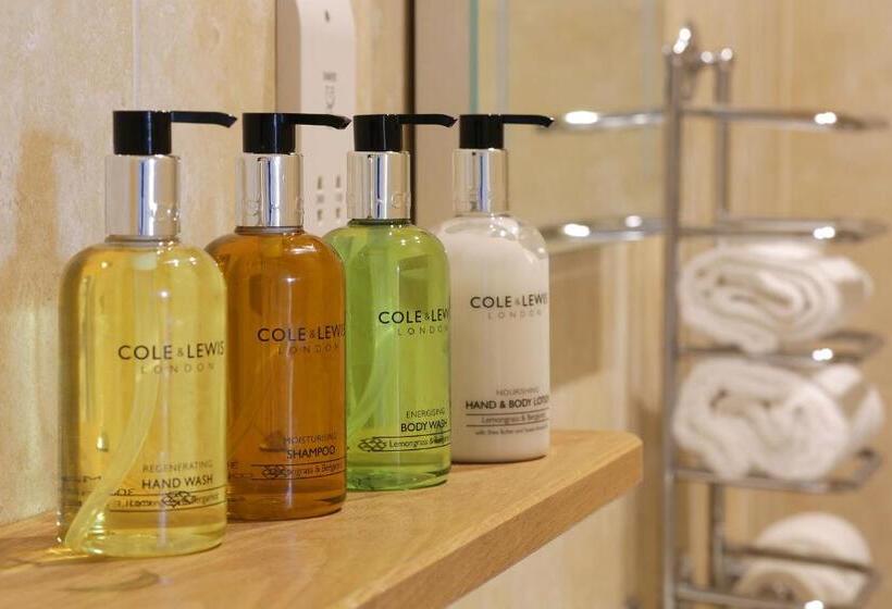 住宿加早餐  The Masons Arms