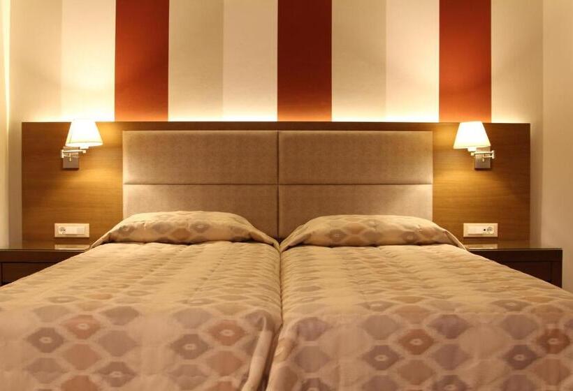 בית מלון כפרי Achilles