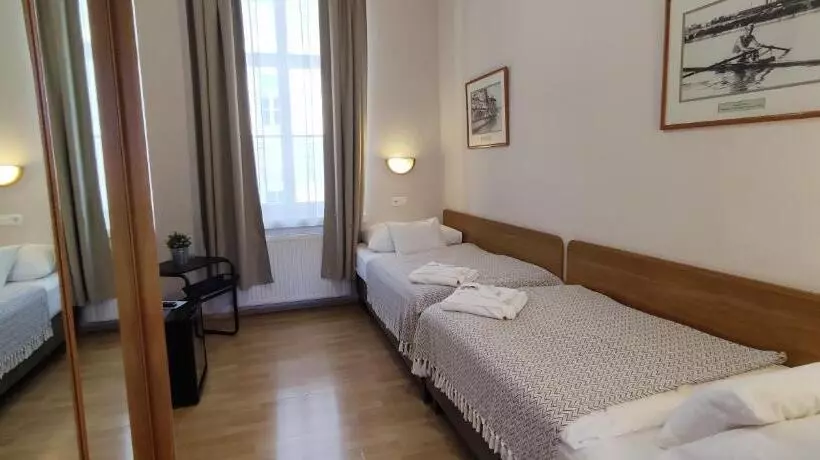 Hotel Budapest Csaszar