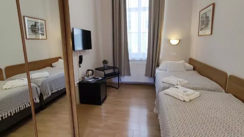 Hotel Budapest Csaszar