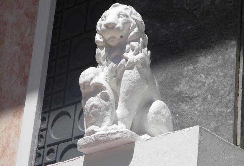 בית מלון כפרי Delta