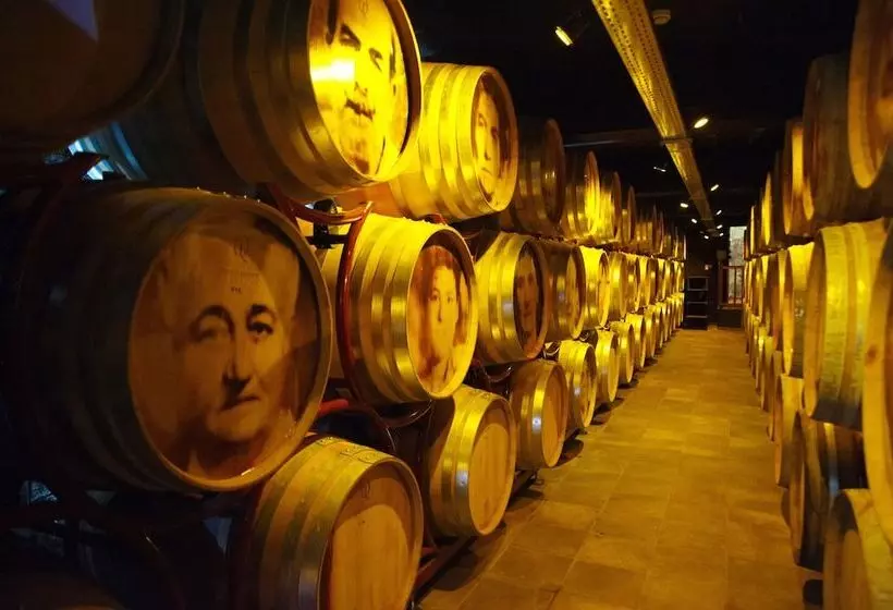 Katogi Averoff Hotel & Winery