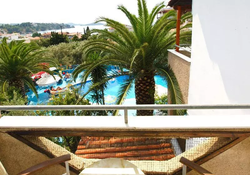 호텔 Hellen Studios