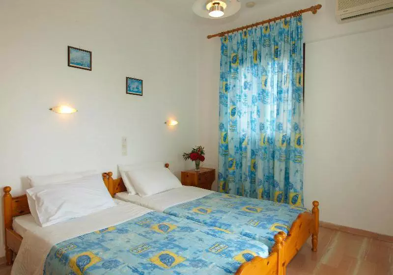 호텔 Hellen Studios