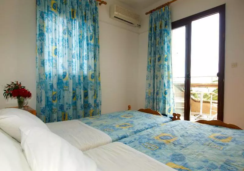 호텔 Hellen Studios