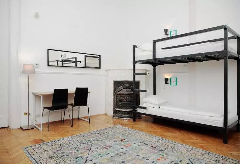 Gæstgiveri Maverick Ensuites