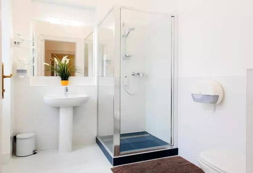 Gæstgiveri Maverick Ensuites