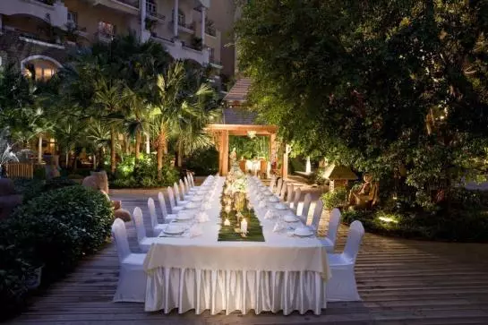 The First World Hotel Hangzhou