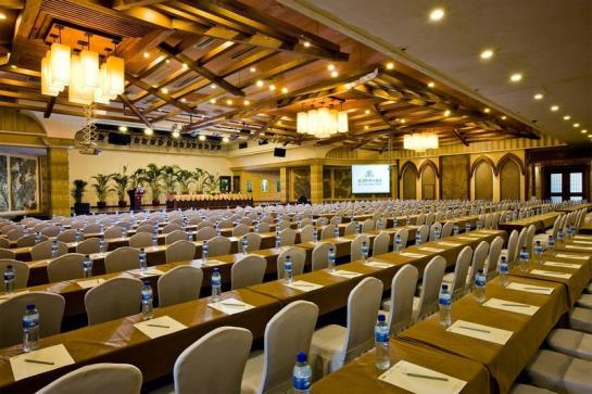 The First World Hotel Hangzhou