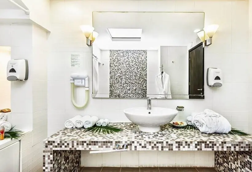Xenios Anastasia Resort & Spa