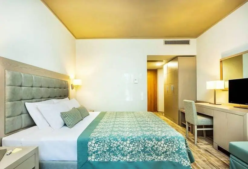 Xenios Anastasia Resort & Spa