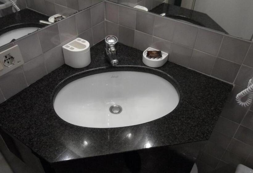 호텔 Bauer & Sporting