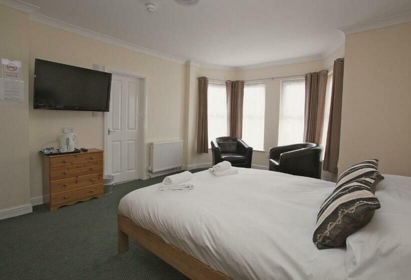 فندق All Seasons Lodge