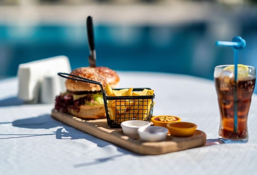 בית מלון כפרי Ata Lagoon Beach