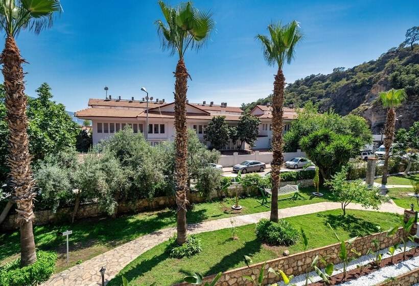 בית מלון כפרי Ata Lagoon Beach