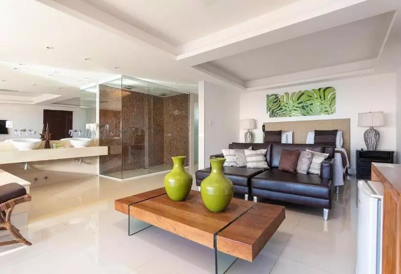 בית מלון כפרי Costa do Sol Boutique