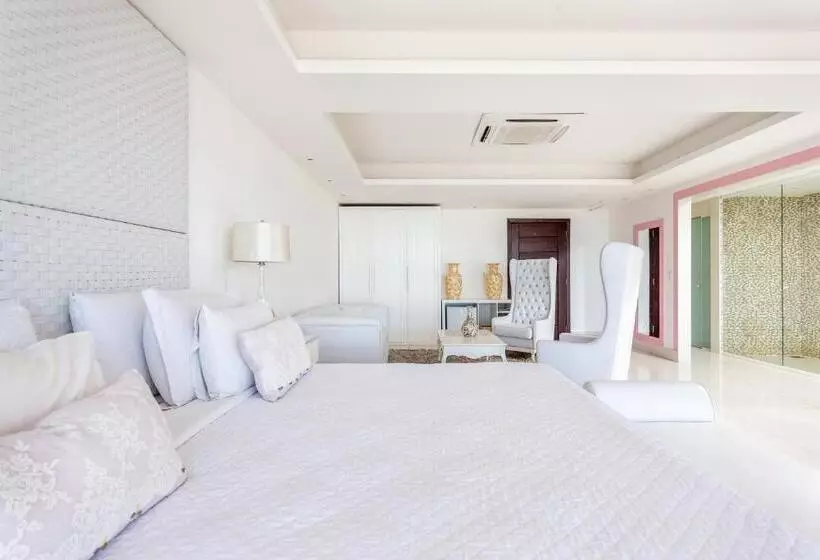 בית מלון כפרי Costa do Sol Boutique