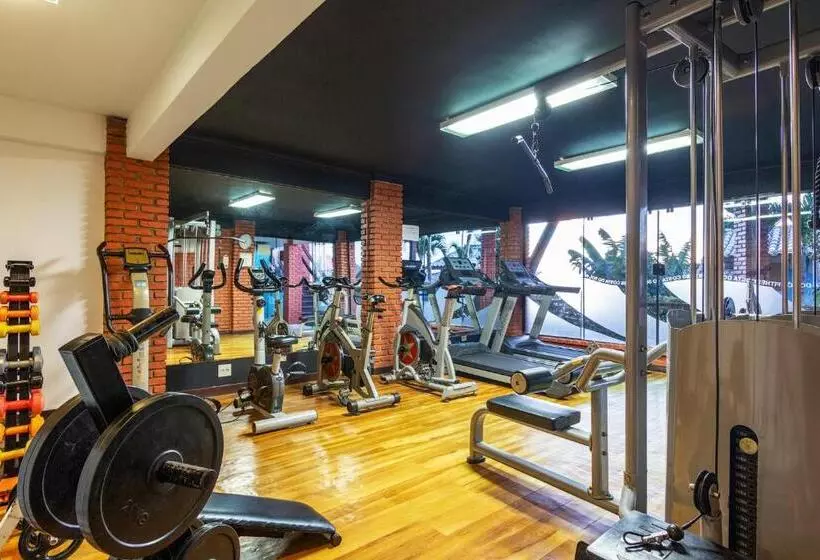 בית מלון כפרי Costa do Sol Boutique