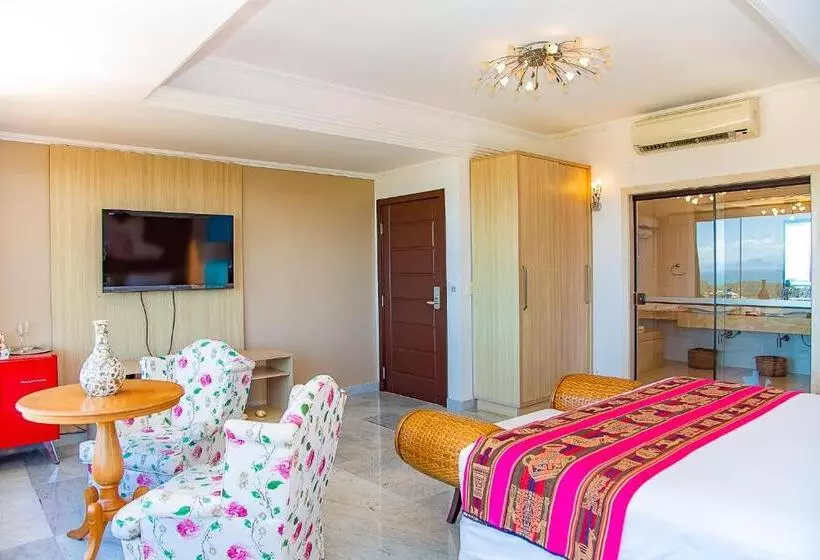 בית מלון כפרי Costa do Sol Boutique