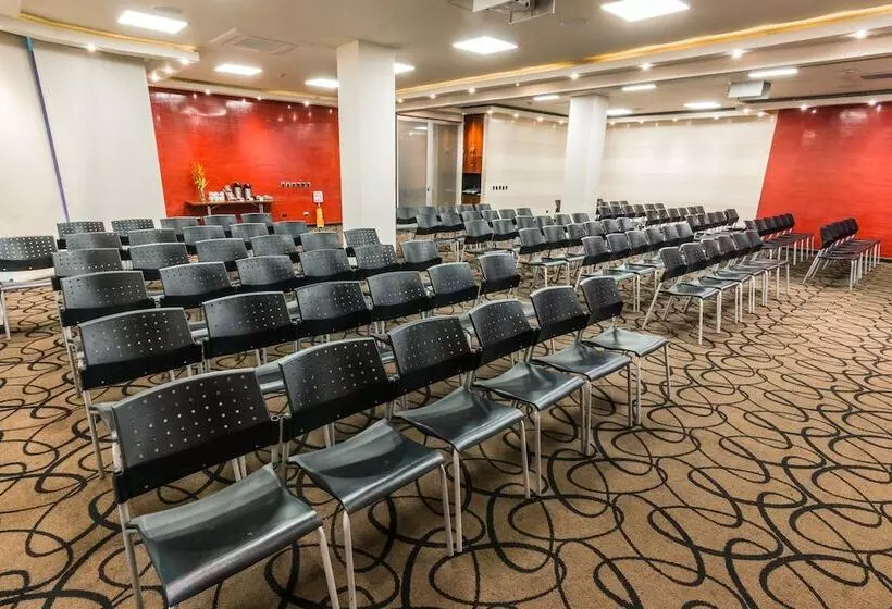 Ghl Hotel Abadia Plaza