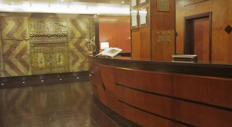 Ghl Hotel Abadia Plaza