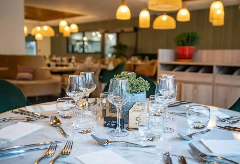 Отель Grand Prix Hôtel & Restaurant