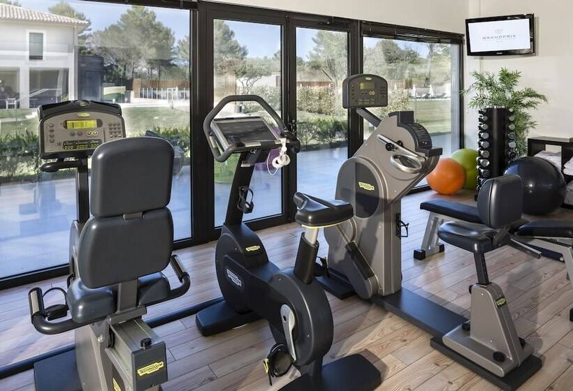 호텔 Grand Prix Hôtel & Restaurant